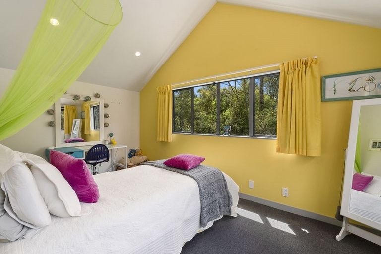 Photo of property in 287 Whitehills Road, Waitoki, Silverdale, 0994