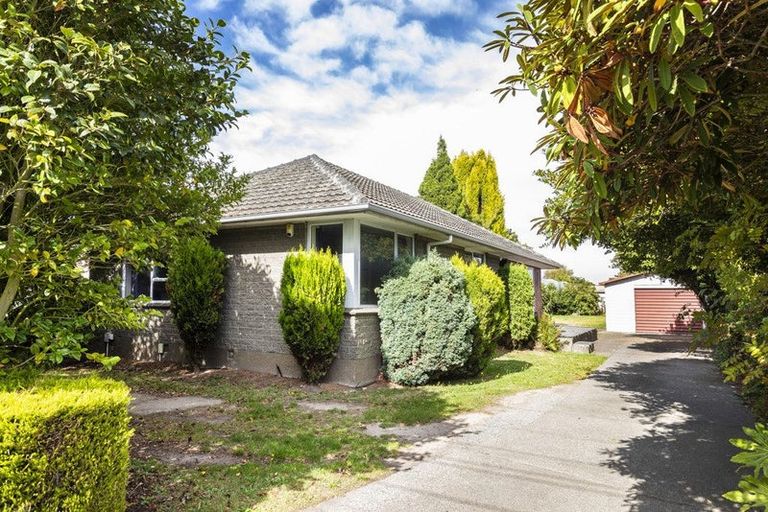 Photo of property in 18 Neill Street, Hornby, Christchurch, 8042