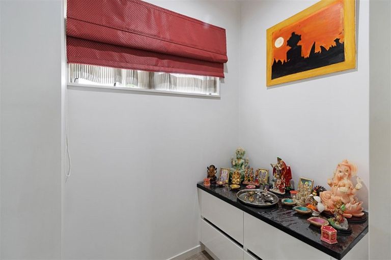 Photo of property in 7a Woodvale Road, Glen Eden, Auckland, 0602