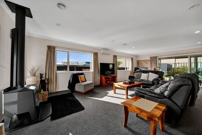 Photo of property in 56b Egmont Street, Hawera, 4610