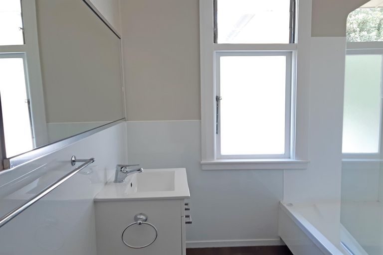 Photo of property in 19a Lune Street, South Hill, Oamaru, 9400