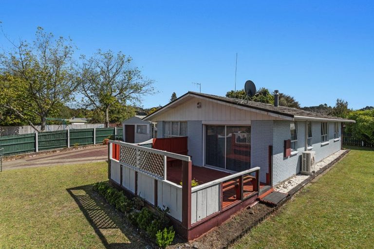 Photo of property in 50 Porritt Drive, Kawerau, 3127