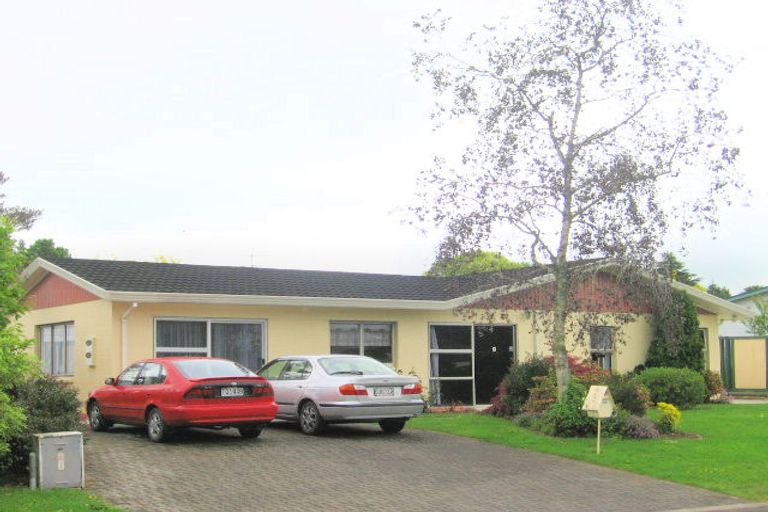 Photo of property in 4 Mcdonald Place, Paeroa, 3600