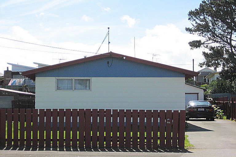 Photo of property in 188 Puriri Street, Castlecliff, Whanganui, 4501