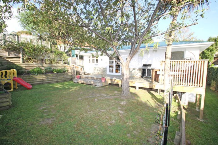Photo of property in 17 Tweed Street, Kinmont Park, Mosgiel, 9024