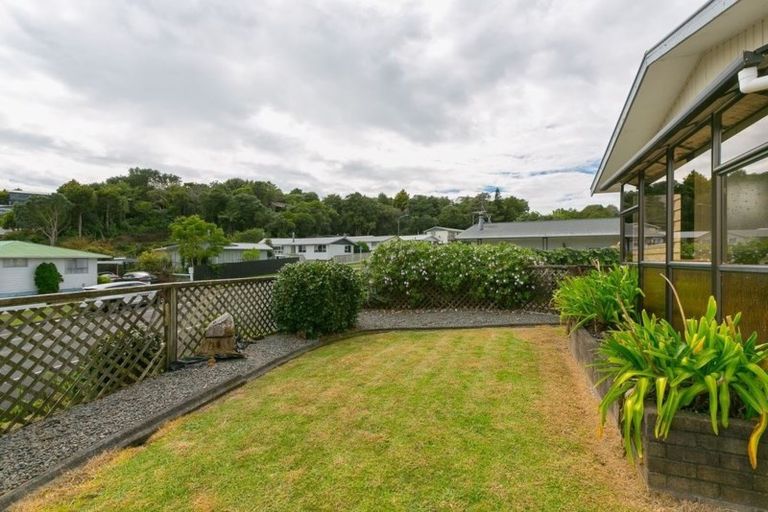 Photo of property in 45 Cumberland Street, Merrilands, New Plymouth, 4312