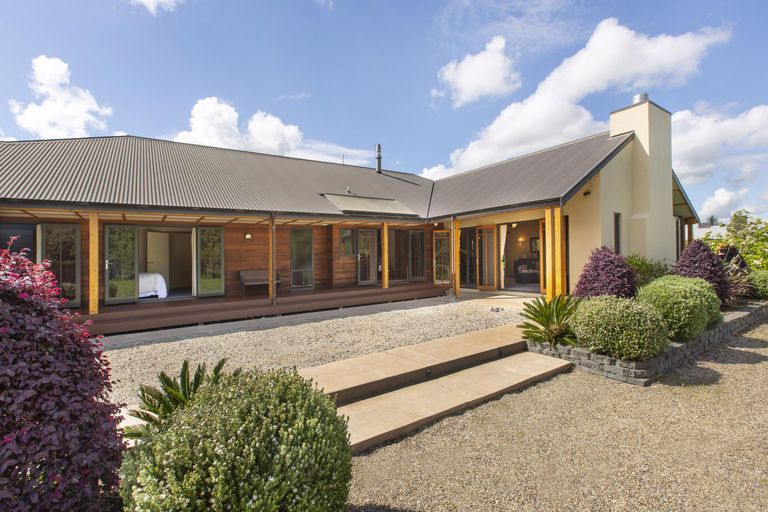 Photo of property in 330 Newell Road, Tamahere, Hamilton, 3283
