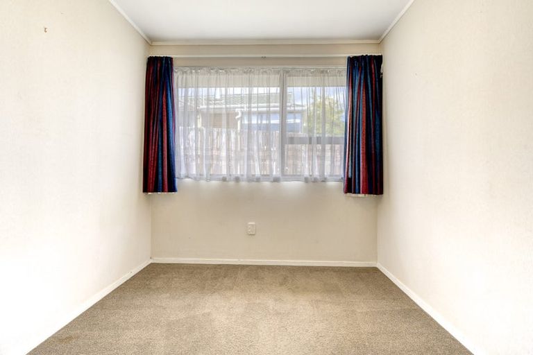 Photo of property in 19 Millar Place, Nawton, Hamilton, 3200