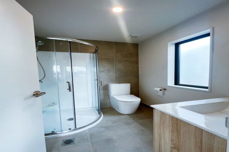 Photo of property in 8/8 Arney Road, Ranui, Auckland, 0612