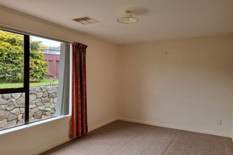 Photo of property in 58 Tweed Road, Papakowhai, Porirua, 5024