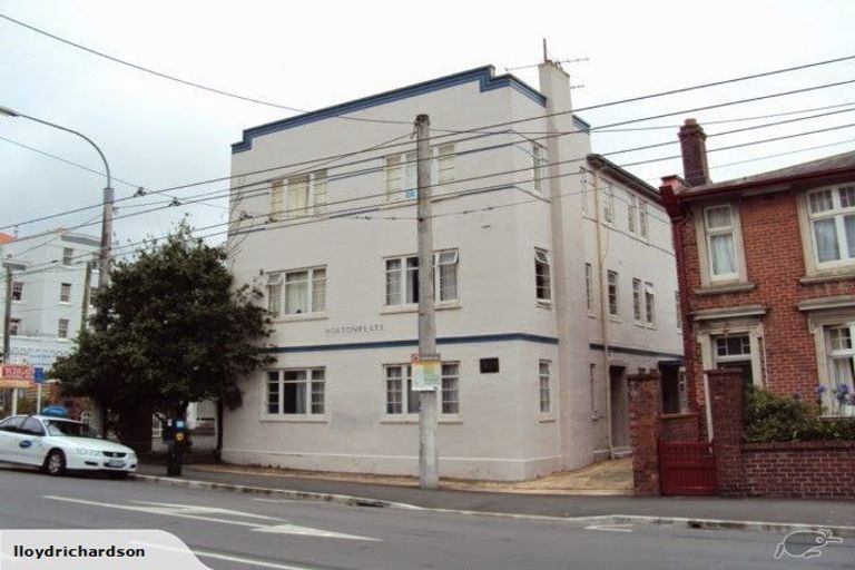 Photo of property in Norton Flats, 1/302 Willis Street, Aro Valley, Wellington, 6011