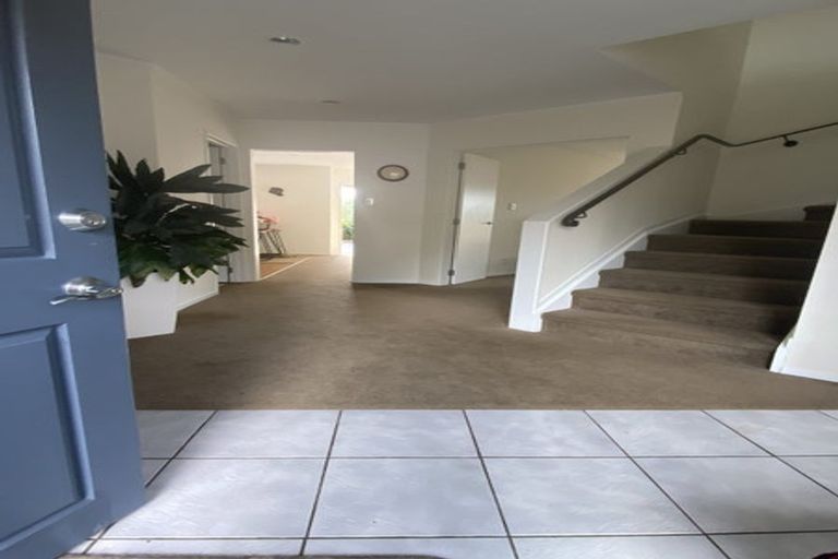 Photo of property in 2/27 Leicester Parade, Somerville, Auckland, 2014