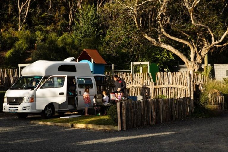 Photo of property in 22 Paihia Road, Paihia, 0200