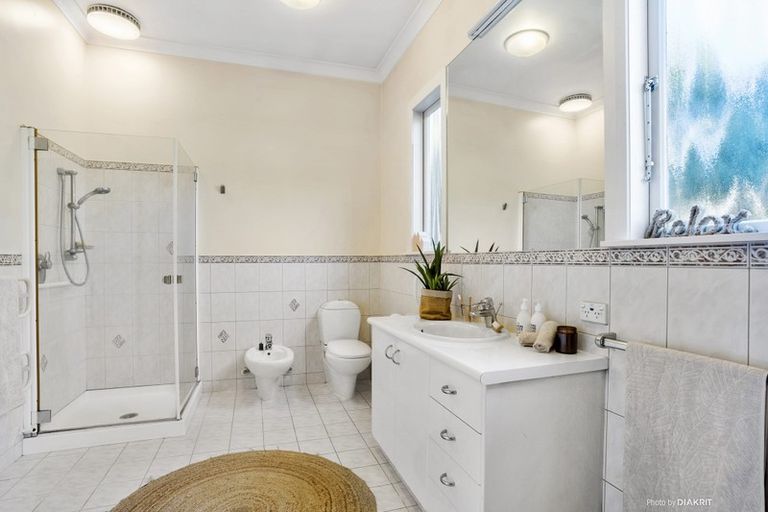 Photo of property in 356 The Parade, Island Bay, Wellington, 6023