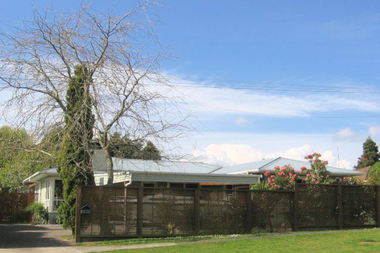 Photo of property in 6 Fairley Road, Lynmore, Rotorua, 3010
