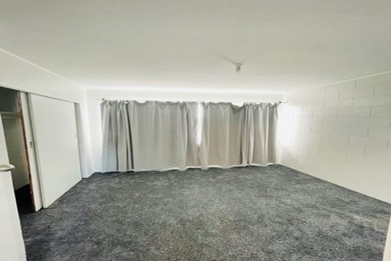 Photo of property in 3/45 Kenderdine Road, Papatoetoe, Auckland, 2025