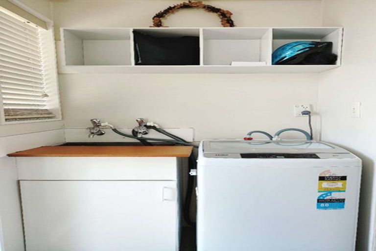 Photo of property in 2/201 Avondale Road, Greenmeadows, Napier, 4112