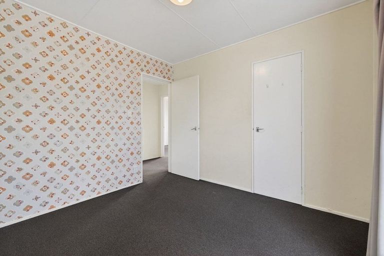 Photo of property in 4 Rhodes Drive, Kelvin Grove, Palmerston North, 4414