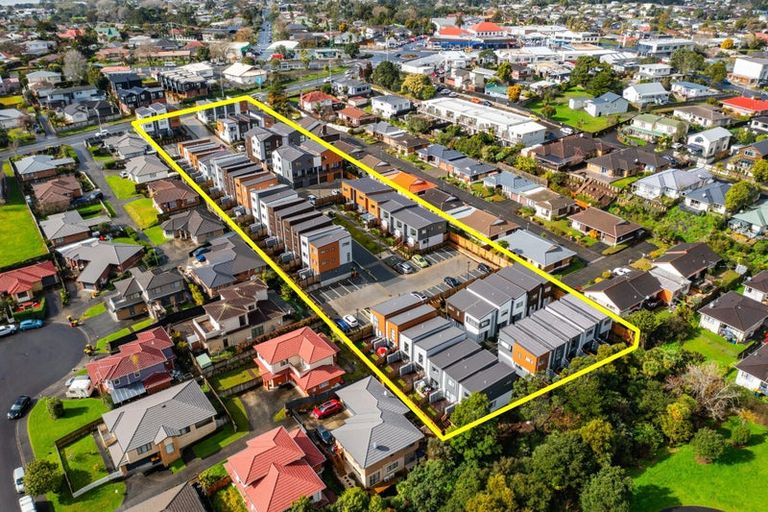 Photo of property in 26 Raupeti Lane, Henderson, Auckland, 0612