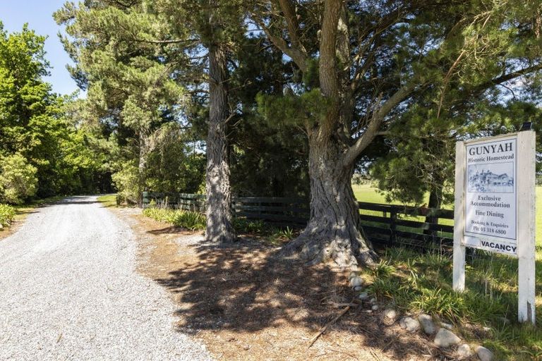Photo of property in 720 Sleemans Road, Hororata, Darfield, 7572