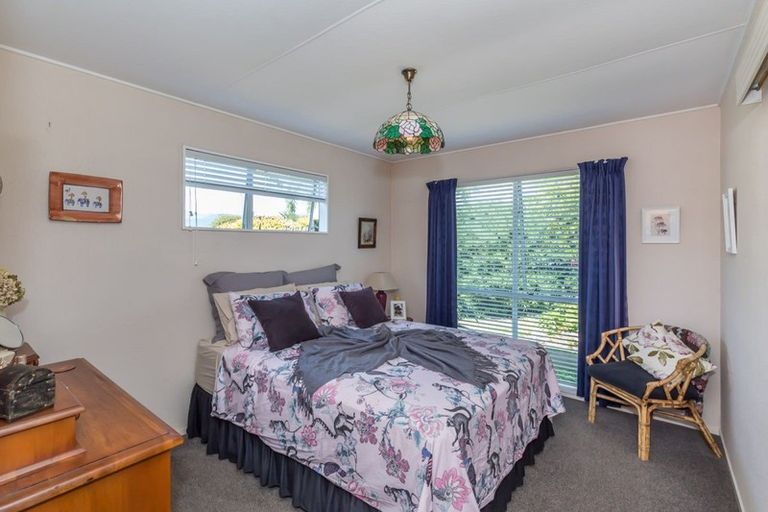 Photo of property in 645 Queen Street East, Levin, 5510