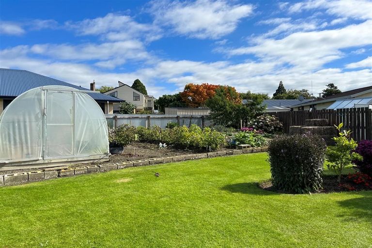 Photo of property in 10 Gorge Road, Waimate, 7924