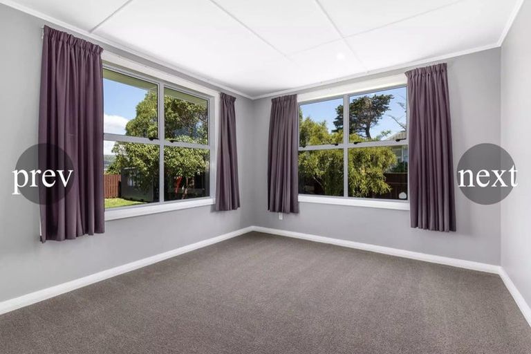Photo of property in 31 Whanga Crescent, Titahi Bay, Porirua, 5022