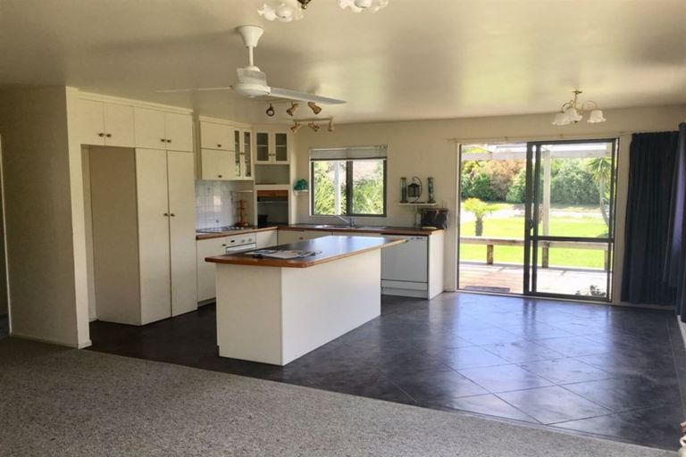 Photo of property in 31 Jack Boyd Drive, Mangawhai Heads, Kaiwaka, 0573