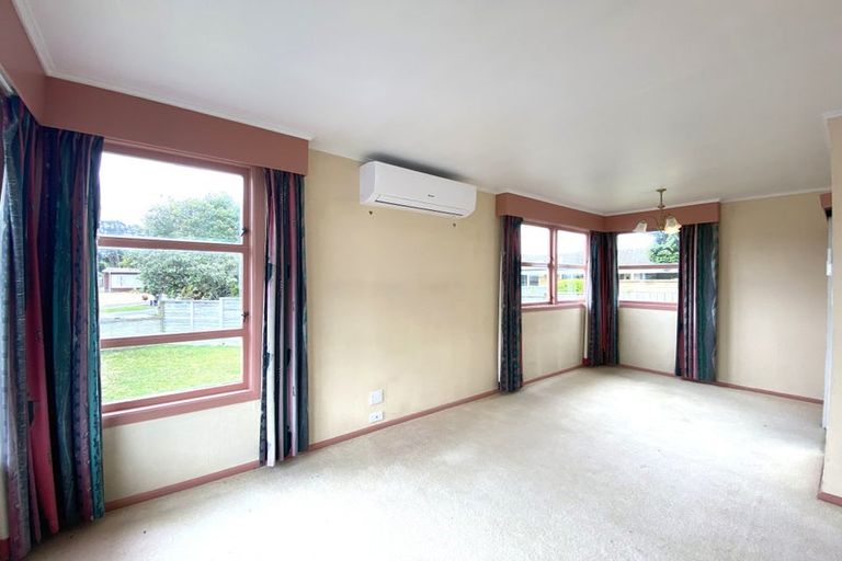 Photo of property in 7 Manuka Street, Orewa, 0931