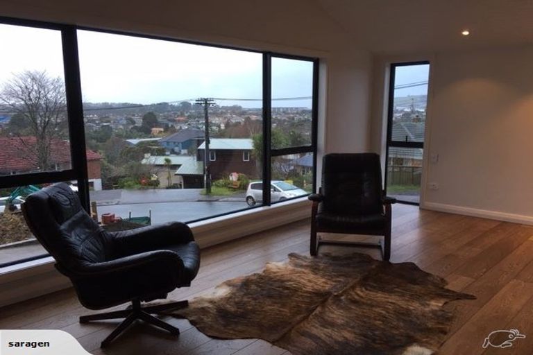 Photo of property in 3 Malabar Drive, Ellerslie, Auckland, 1051