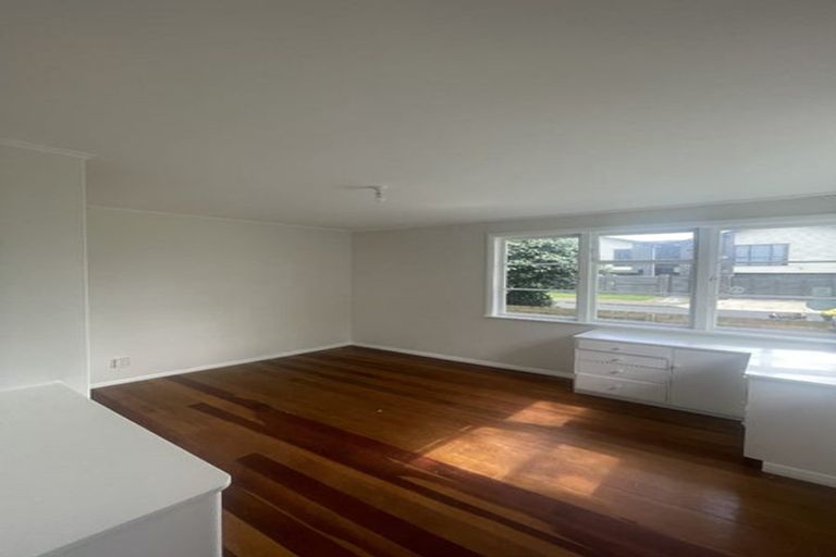 Photo of property in 8 Pembroke Street, Papatoetoe, Auckland, 2025
