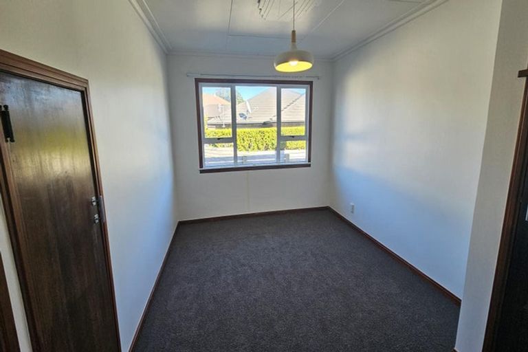 Photo of property in 65 Tukapa Street, Westown, New Plymouth, 4310