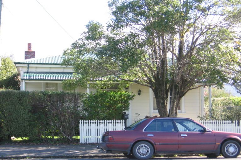 Photo of property in 33 Wrigley Street, Masterton, 5810