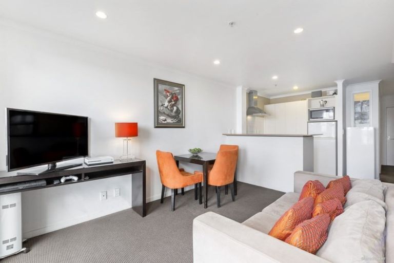 Photo of property in Terrace Heights Apartments, 12d/163 The Terrace, Wellington Central, Wellington, 6011