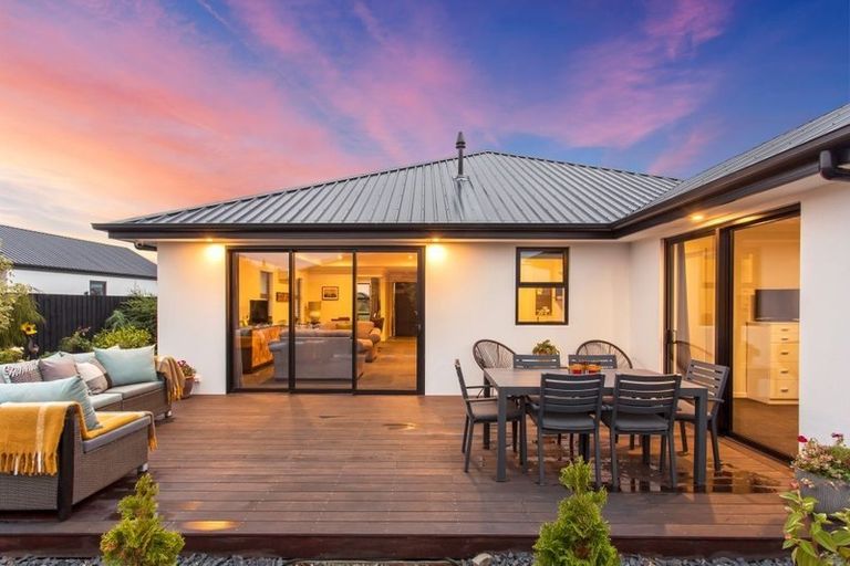 Photo of property in 10 Mckerrow Street, Marshland, Christchurch, 8083