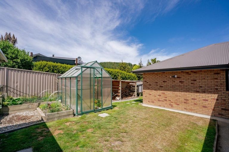 Photo of property in 29 Alice Burn Drive, Luggate, Cromwell, 9383