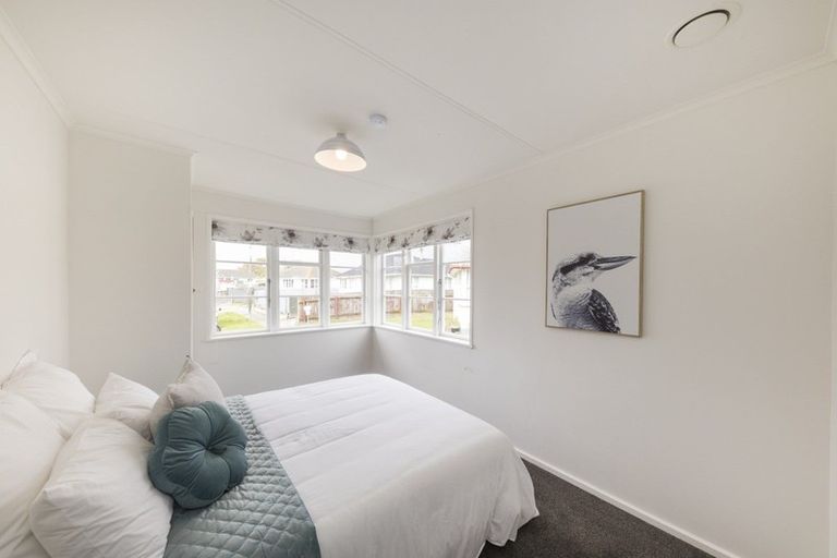 Photo of property in 12 Avon Terrace, Roslyn, Palmerston North, 4414