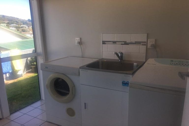 Photo of property in 39 Matatiro Street, Titahi Bay, Porirua, 5022