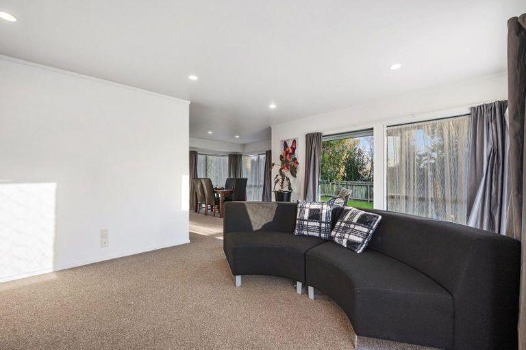 Photo of property in 1/112 Parkhurst Road, Parakai, 0830