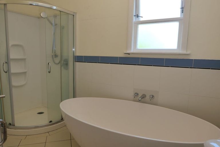 Photo of property in 35 Disley Street, Highbury, Wellington, 6012