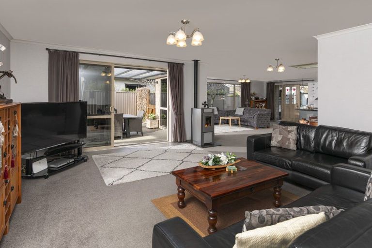 Photo of property in 2 Mckellar Court, Cromwell, 9310