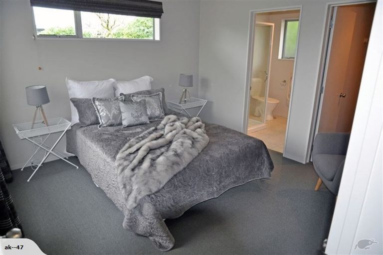 Photo of property in 9 Joe Burns Place, Wigram, Christchurch, 8042