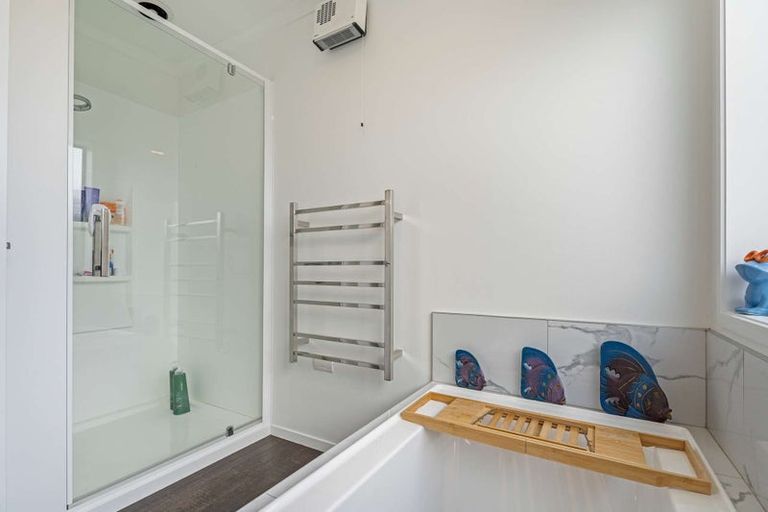 Photo of property in 9 Lady Jocelyn Place, Whitianga, 3510