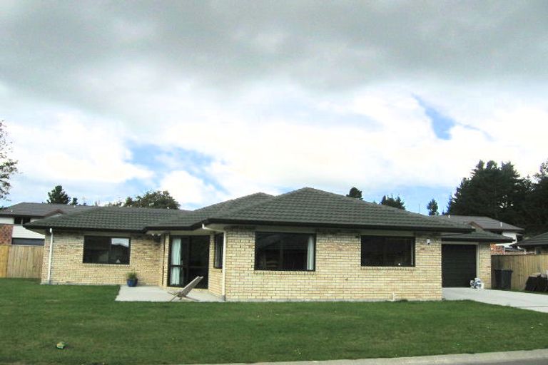 Photo of property in 1 Resinosa Street, Trentham, Upper Hutt, 5018