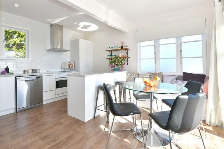 Photo of property in 112a Hibiscus Coast Highway, Red Beach, 0932