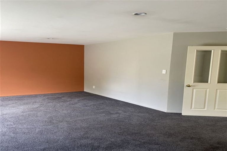 Photo of property in 10 Providence Place, Redwood, Christchurch, 8051