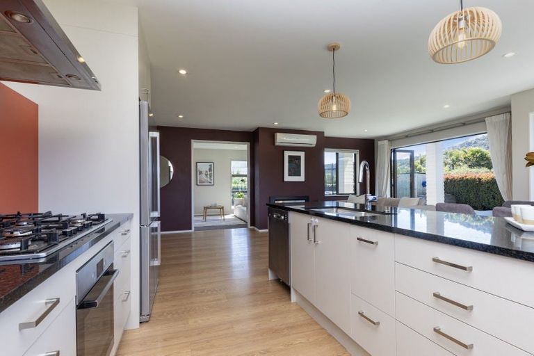 Photo of property in 30 Robert Might Road, Huapai, Kumeu, 0810