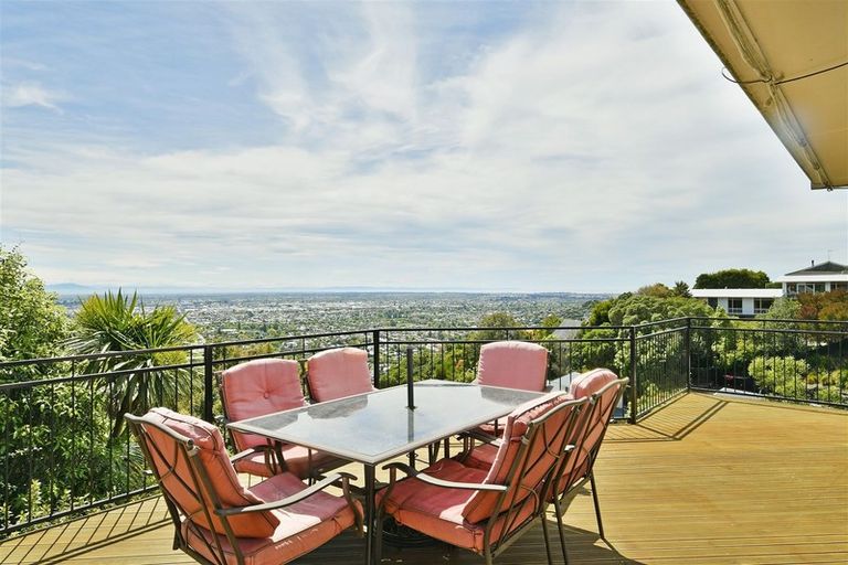 Photo of property in 82 Kidson Terrace, Cashmere, Christchurch, 8022