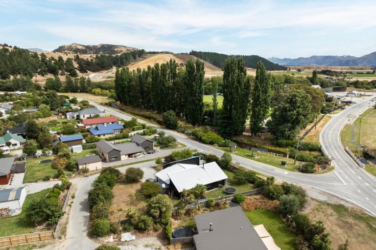 Photo of property in 6 Kingan Road, Luggate, Cromwell, 9383