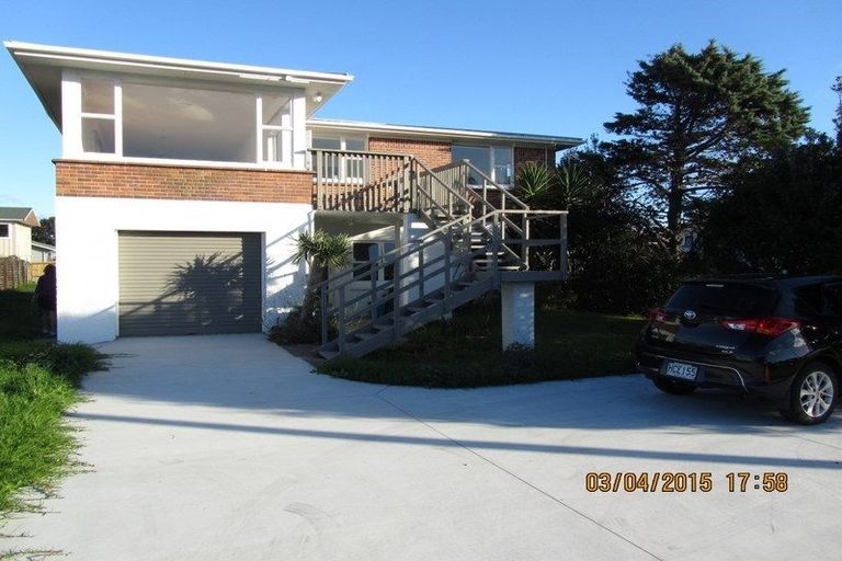 Photo of property in 12a West Hoe Road, Orewa, 0931